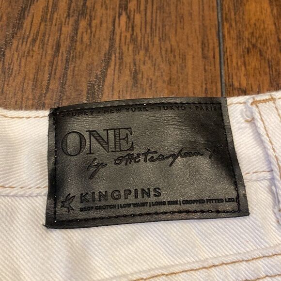 one x one teaspoon cropped white distressed jeans size 25 NWT - Picture 9 of 12